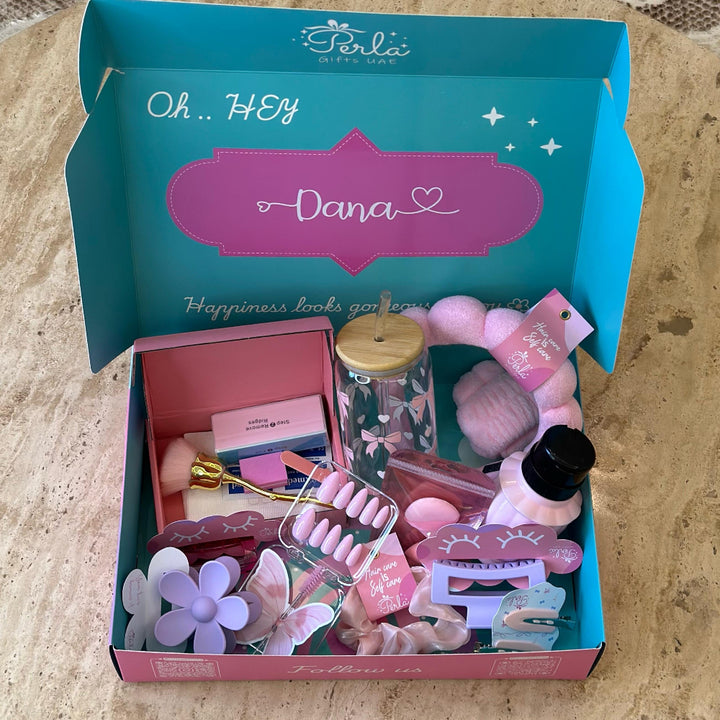 Personalized Lady Box – A Feminine Gift Full of Beautiful Details