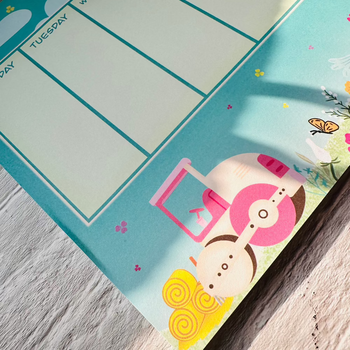 Wonderful Nature Weekly Planner Notepad