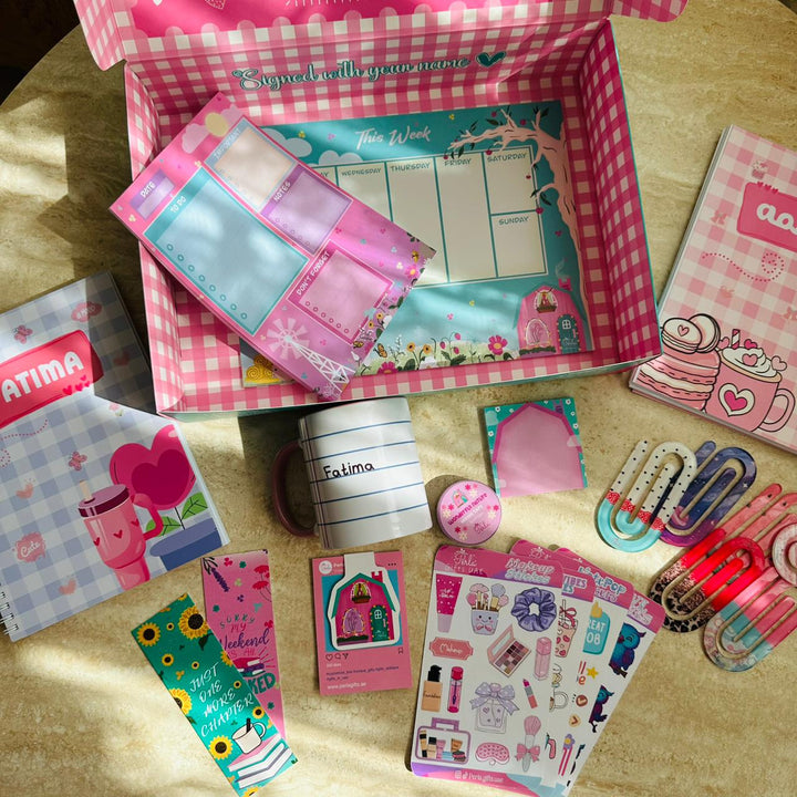 Personalized Student Gift Box – Perla Gifts UAE